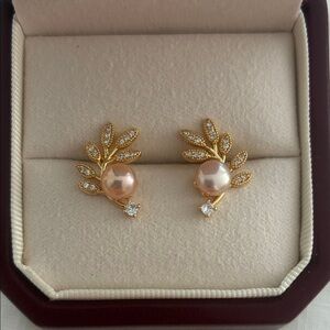 Elegant Gold and Pink Pearl Earrings